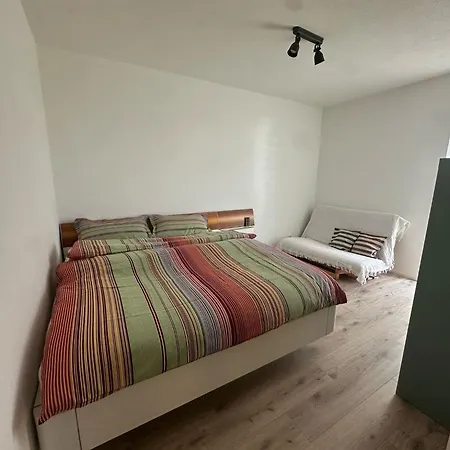 Apartment Schlossblick In Leitheim *